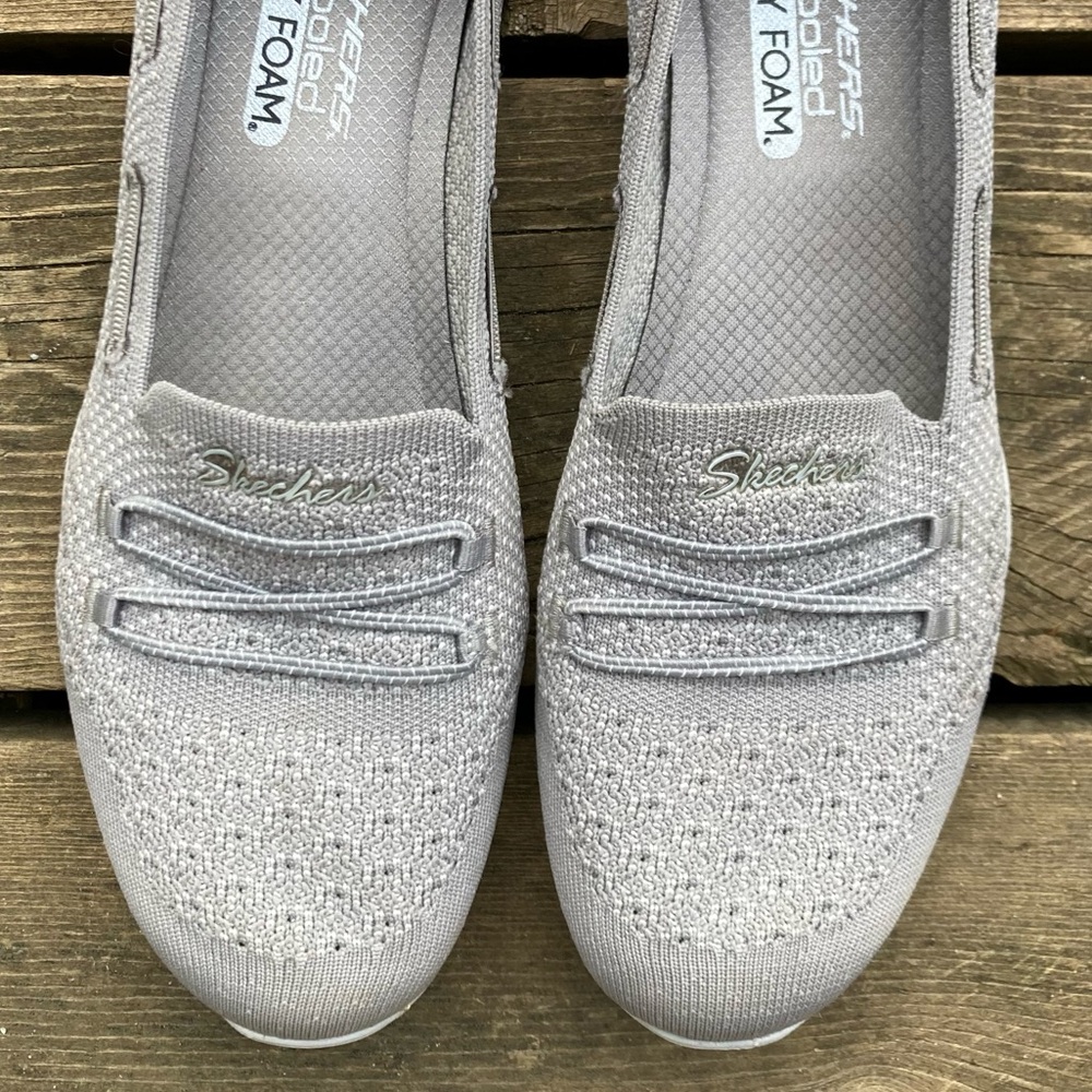 SKECHERS Shoes NEWBERRY ST Air-Cooled MEMORY FOAM Gray White Step In Size 11 - Picture 14 of 16